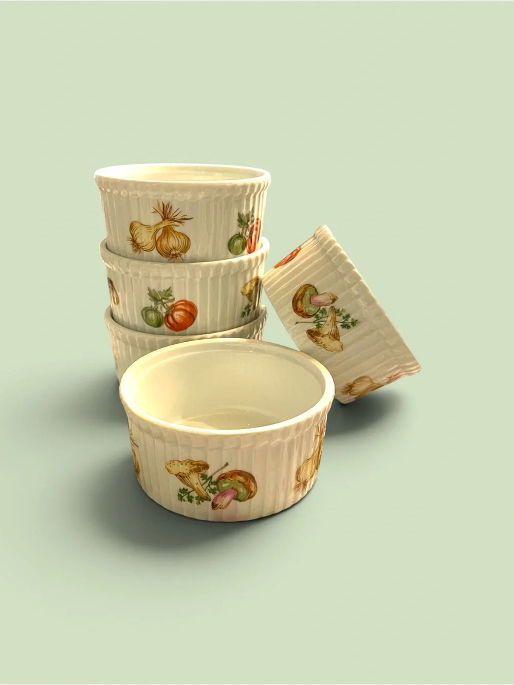 Vintage APILCO French Porceline Ramekin, Set of 4